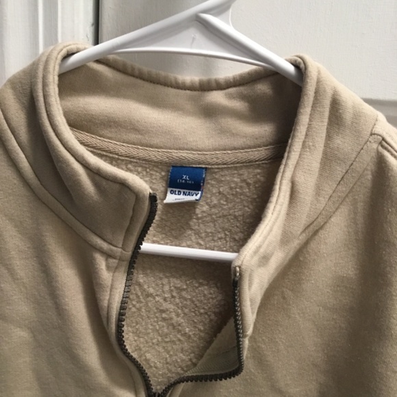 Old Navy Boys Pullover - Picture 2 of 3